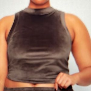 Women's Sleeveless Gray Top